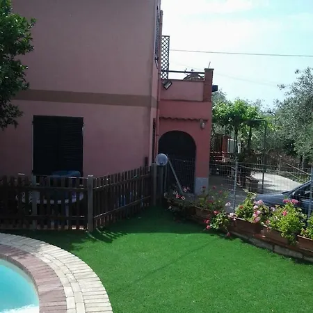 Paddeu 2 * Villa Gorizia